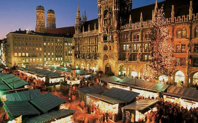 Marienplatz, Munchen, oferte speciale pentru vacante de Craciun