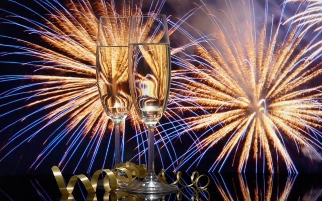 traditii si obiceiuri de Anul Nou, Revelion