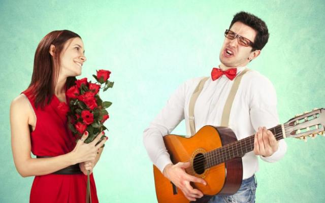serenada, idei de activitati de Ziua Indragostitilor, activitati de Valentine's Day, ce sa faci de Ziua Indragostitilor