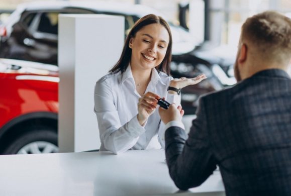 Beneficiile serviciilor de închirieri auto dedicate
