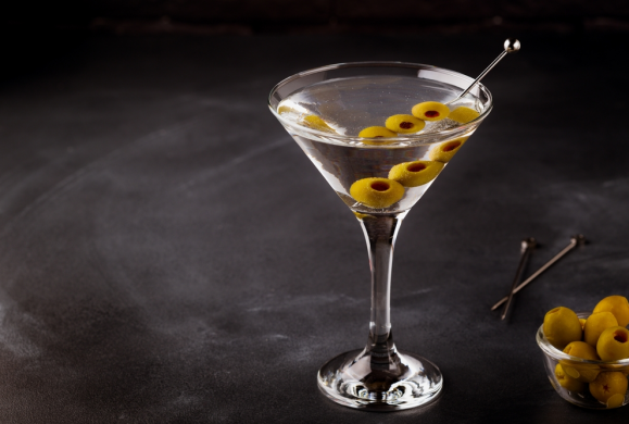Martini Prosecco Extra Dry: băutura fresh care dă startul petrecerilor
